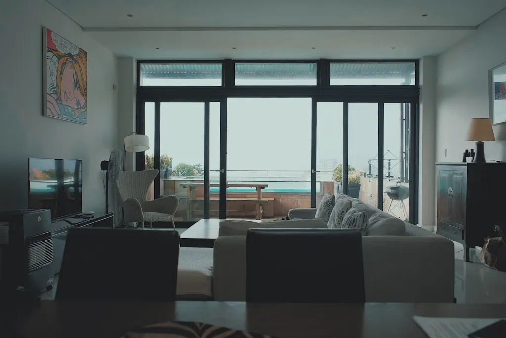 Jak sprzedać luksusową nieruchomość: Klucz do szybkiej i zyskownej transakcji